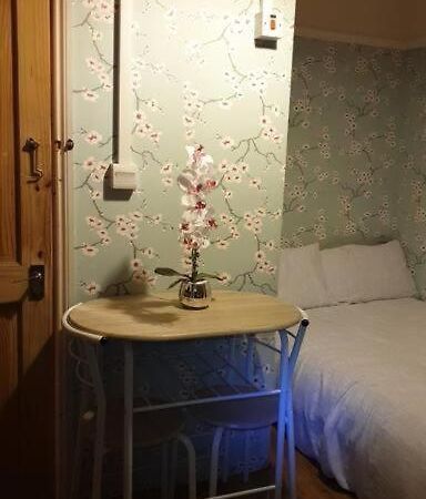 Ensuite Double Room Elizabeth Line Abbeywood Abbey Wood Εξωτερικό φωτογραφία
